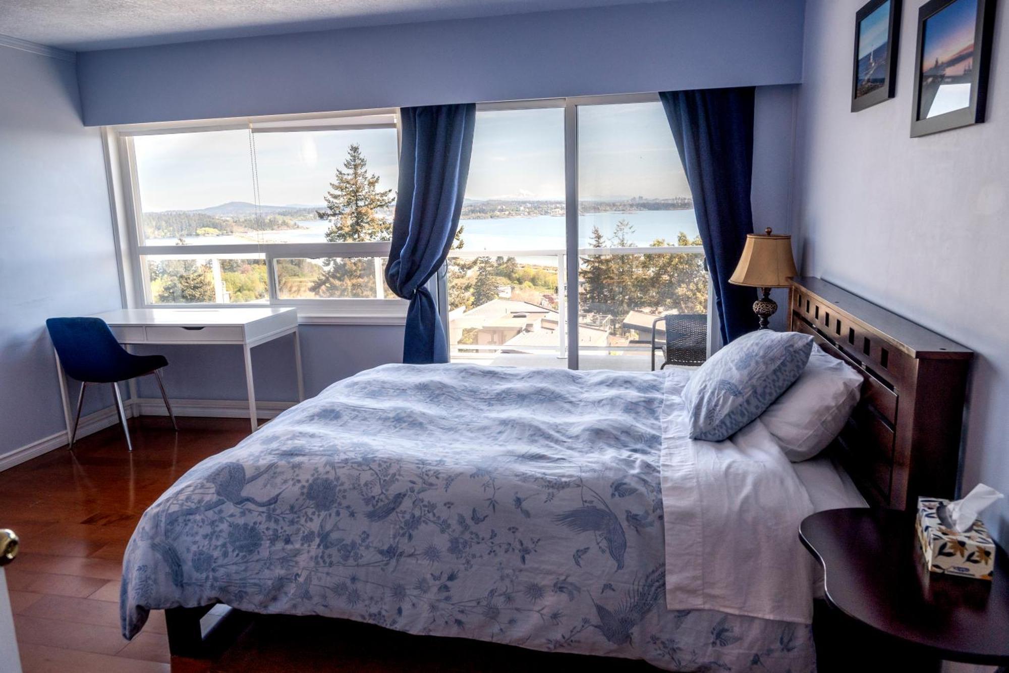 Hov B&B House -Hospitality Ocean View Victoria- Homestay