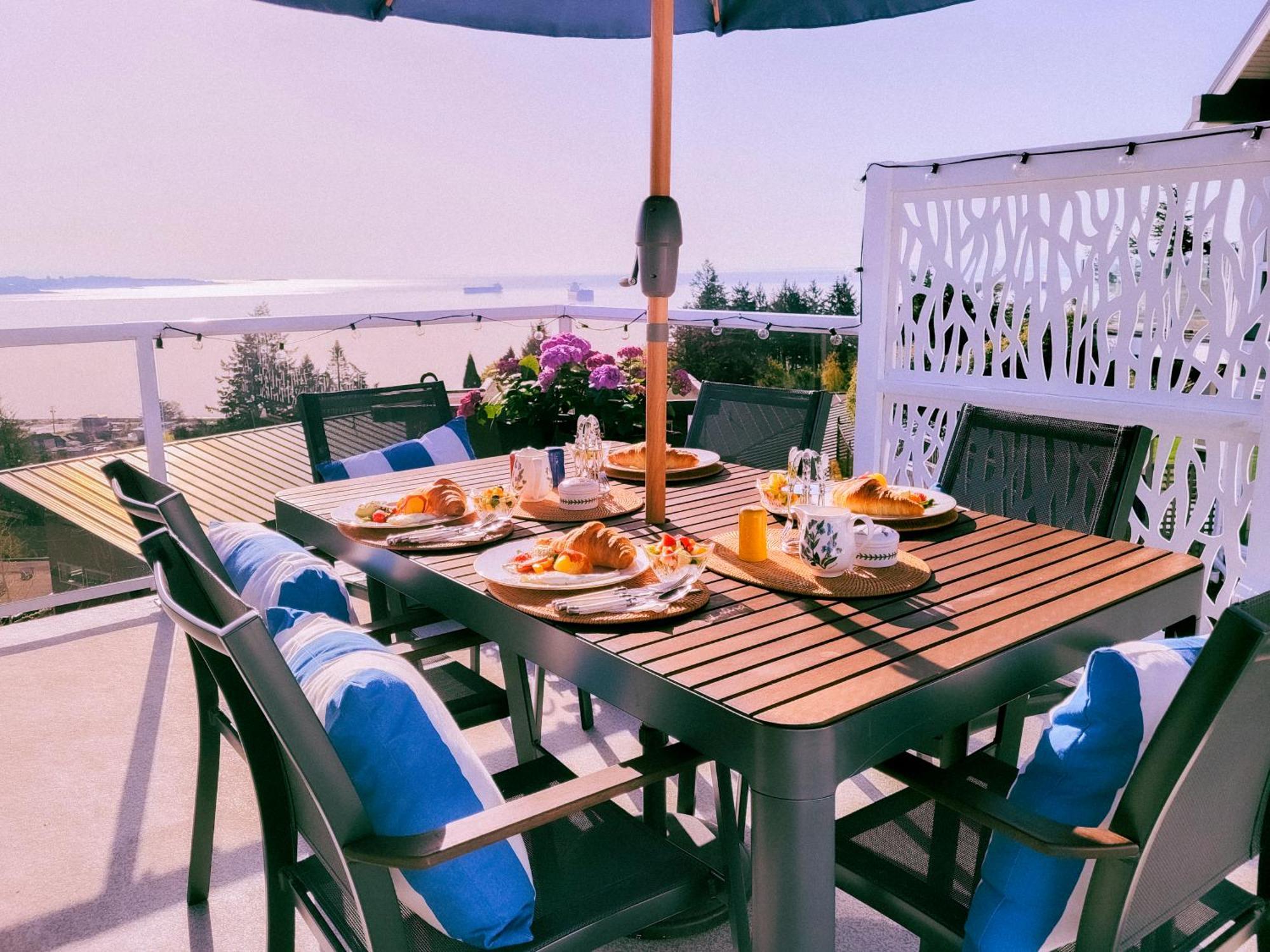 Hov B&B House -Hospitality Ocean View Victoria- Homestay