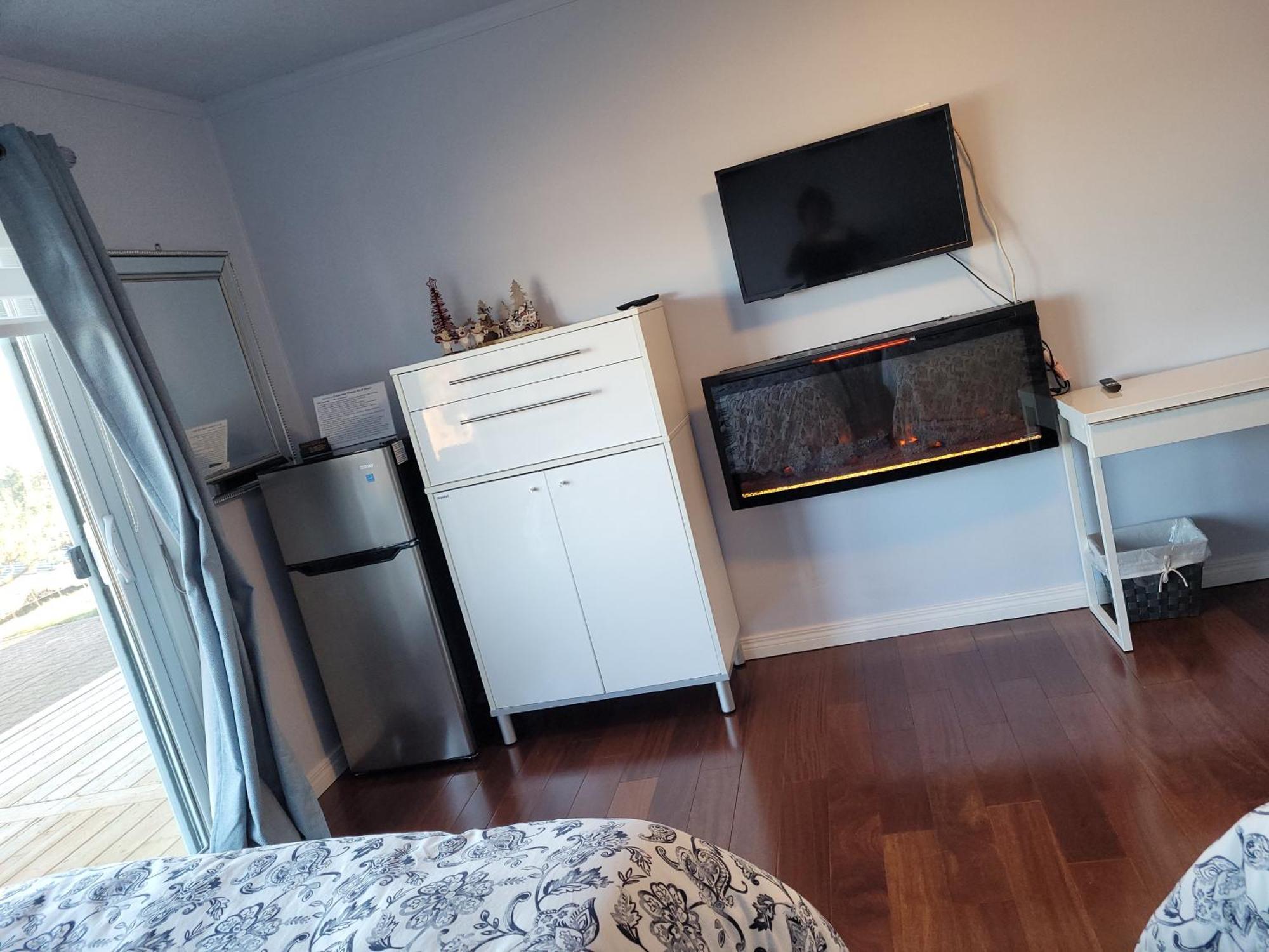 Hov B&B House -Hospitality Ocean View Victoria-