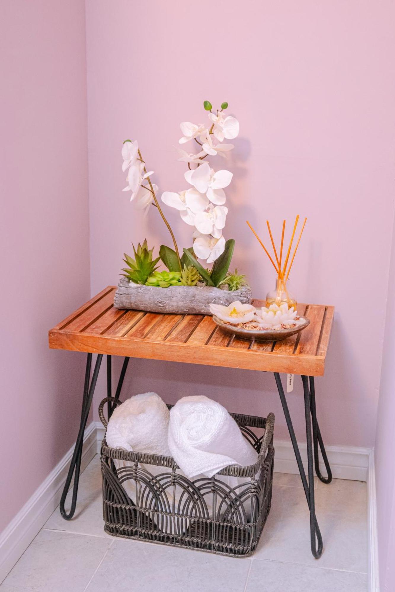 Homestay Hov B&B House -Hospitality Ocean View Victoria- Victoria