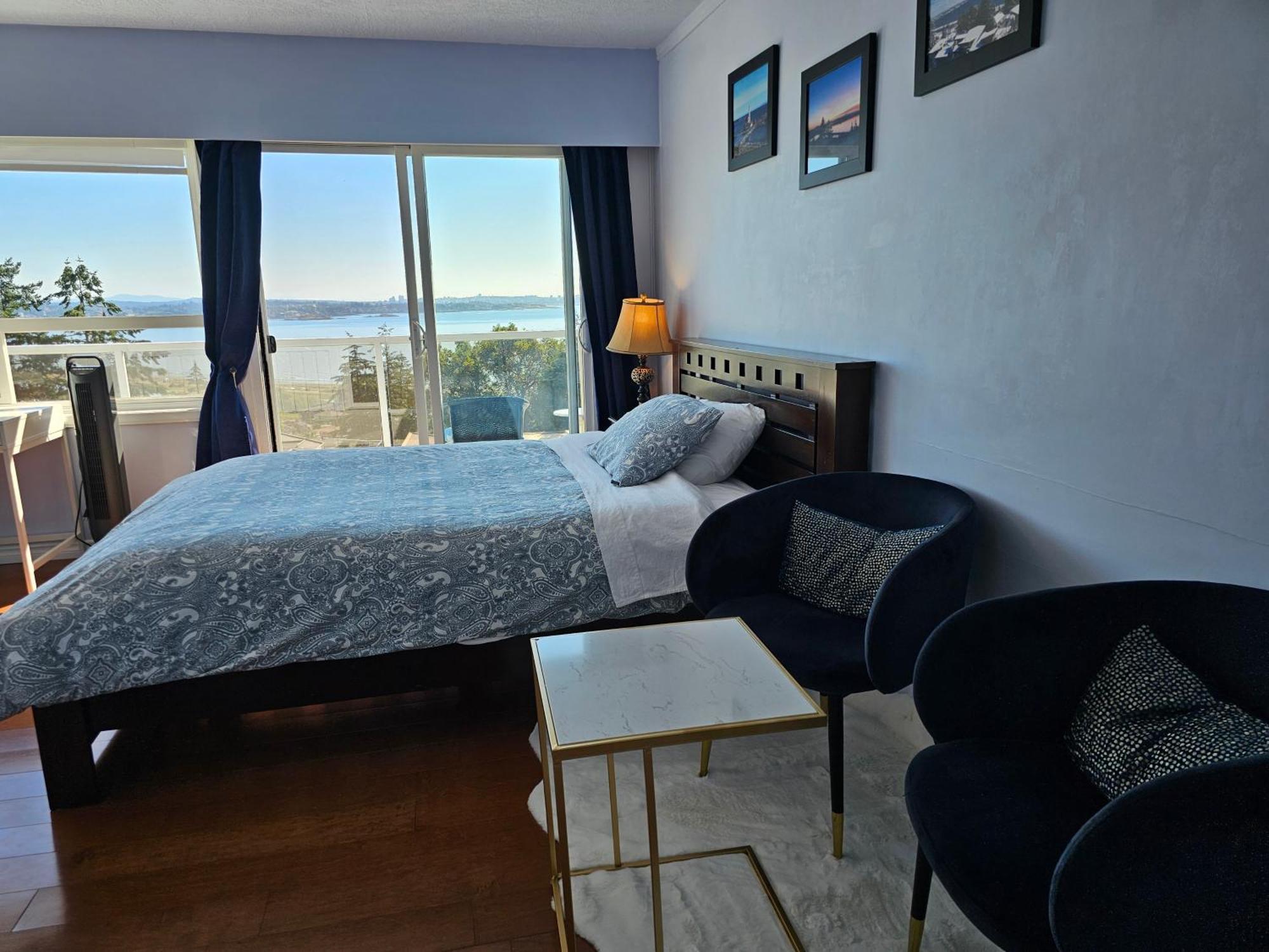 Hov B&B House -Hospitality Ocean View Victoria- Homestay *